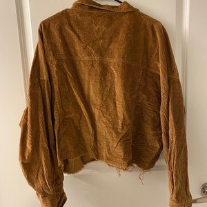 Corded cropped button up